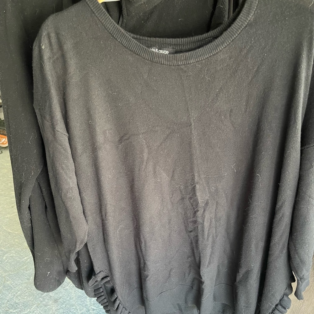 Cable & Gauge Classic Black Knit Top